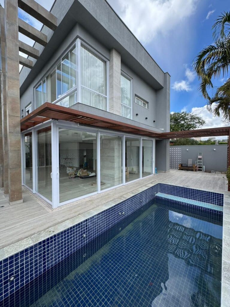 Home img 0558.jpg